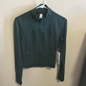 Lululemon Define Cropped Jacket